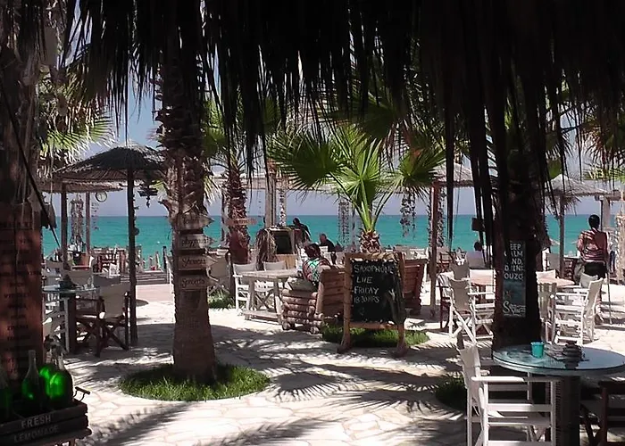 Sunset With Sea And Coastal Views Penthouse דירה